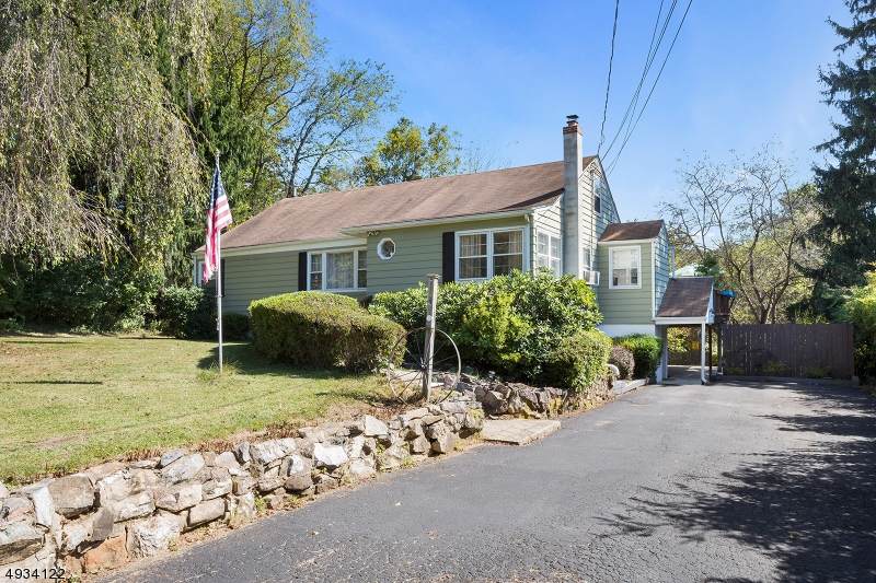 4 Hoffman Road - Photo 1