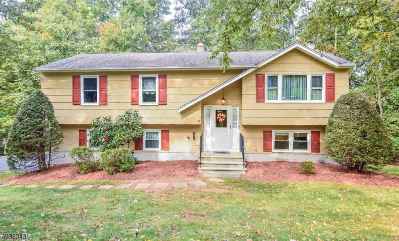11 Ginger Ln - Photo 1