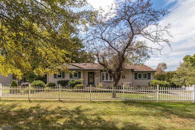 1085 Papen Rd - Photo 1