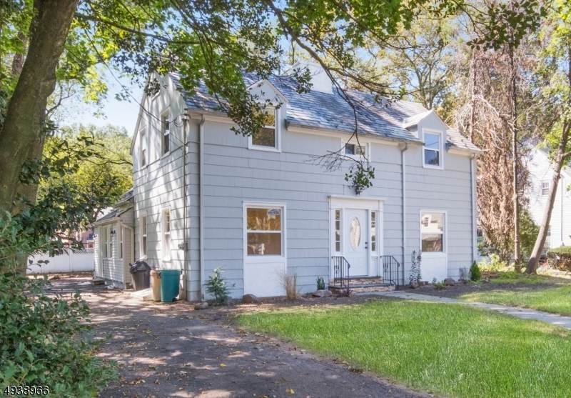 228 Bradford Rd - Photo 1