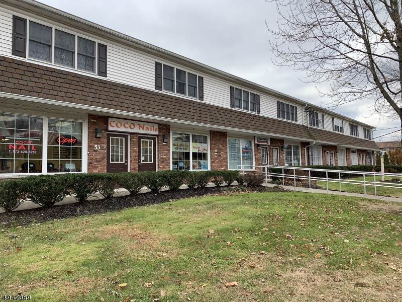 53 Newark Pompton - Photo 1