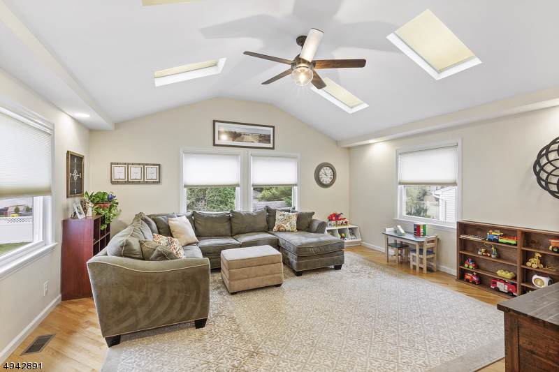234 Cranford Ave - Photo 1