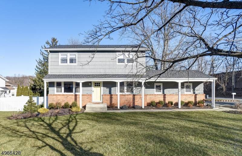 46 Barry Dr - Photo 1