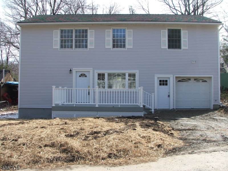 423 Aqueduct Rd - Photo 1