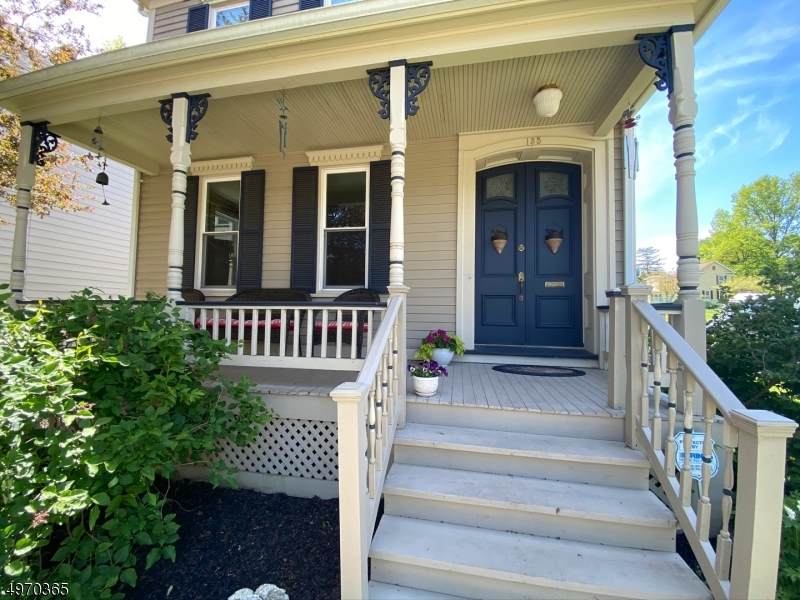 135 Wall St - Photo 1
