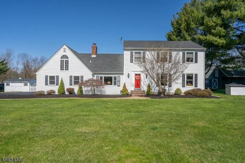 200 W Valley Brook Rd - Photo 1