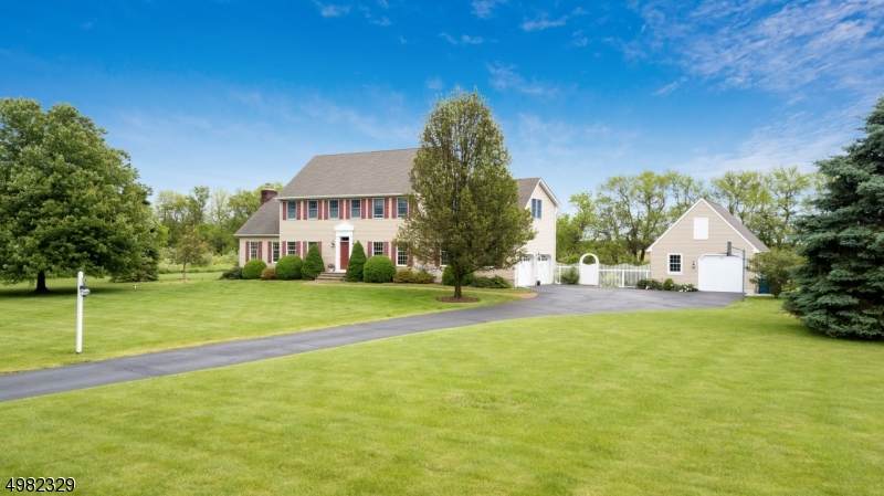 12 Nixon Farm Rd - Photo 1