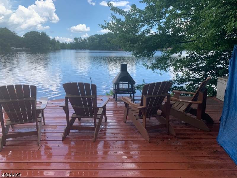 616 Warwick Tpke - Photo 1