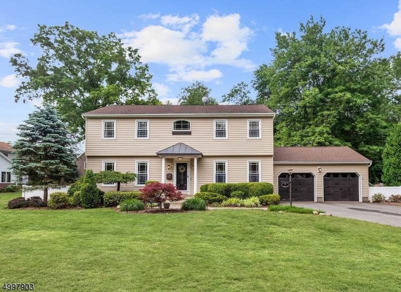 11 Kimberly Ct - Photo 1