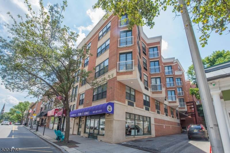 7 Prospect St - Photo 1
