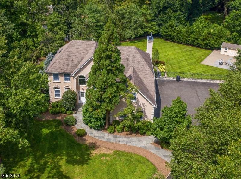 38 Basking Ridge Rd - Photo 1