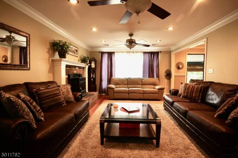 96 Hillside Rd - Photo 1