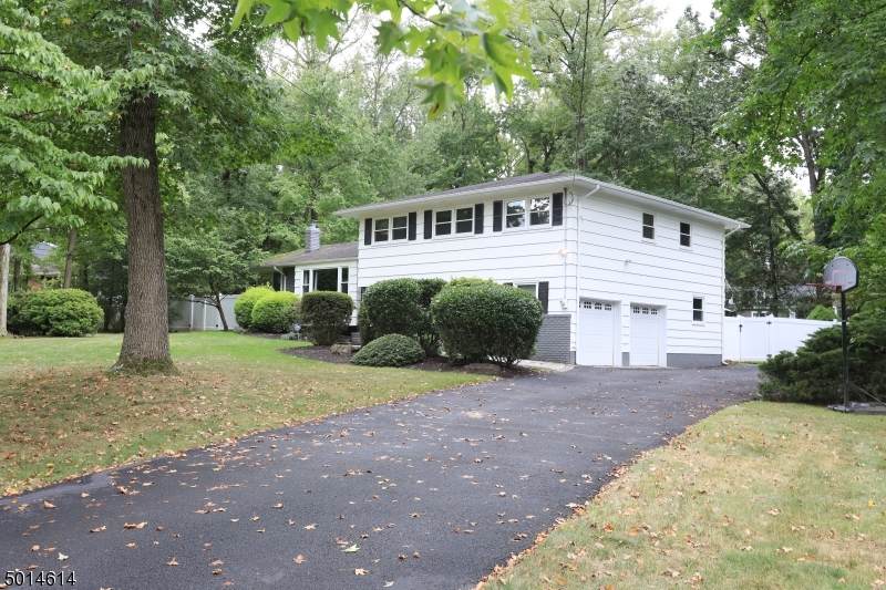 9 Chip-Lou Ln - Photo 1