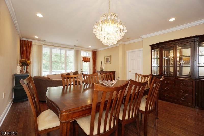 5205 Pointe Gate Dr - Photo 1