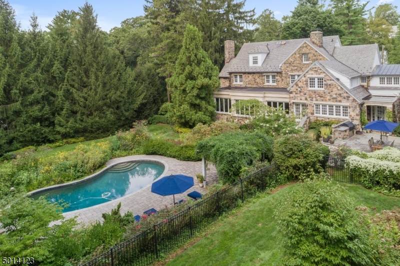 40 Minnisink Rd - Photo 1