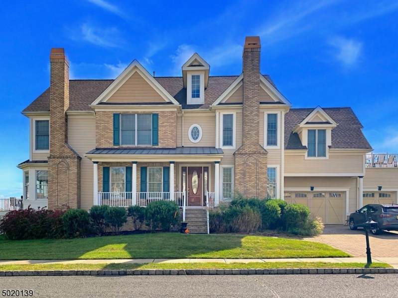 1 Lighthouse Dr - Photo 1