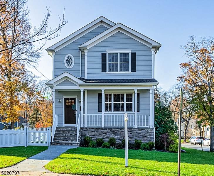 50 Washington Ave - Photo 1