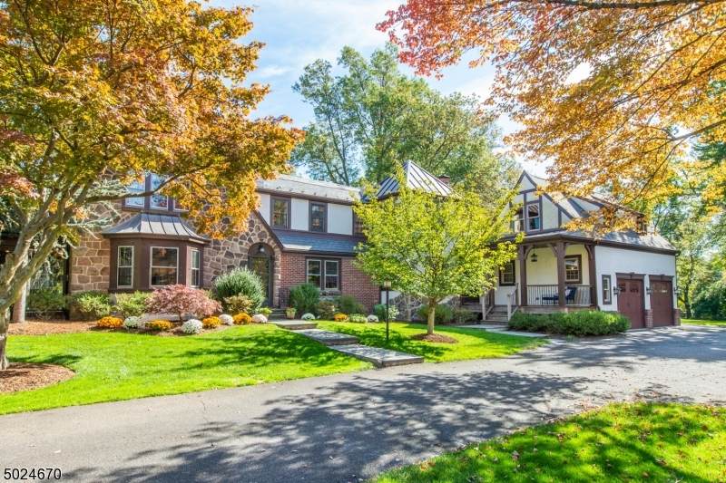 234 Kent Place Blvd - Photo 1