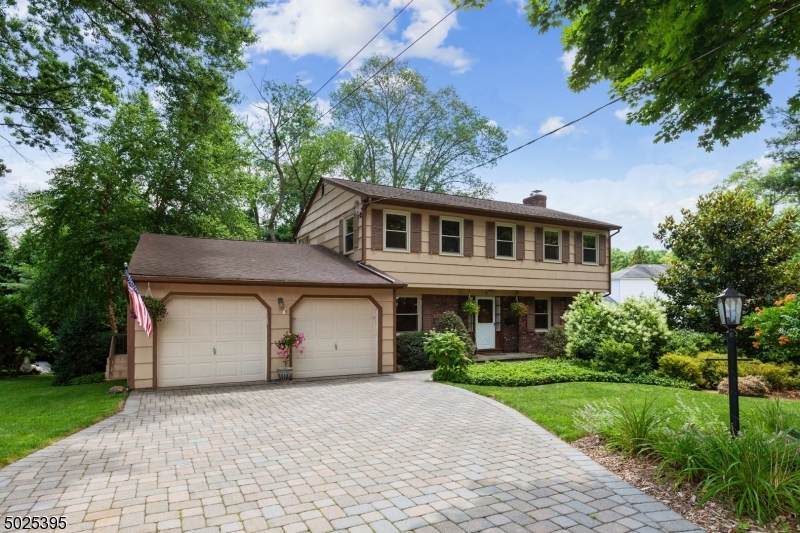 6 Gregmar Ct - Photo 1