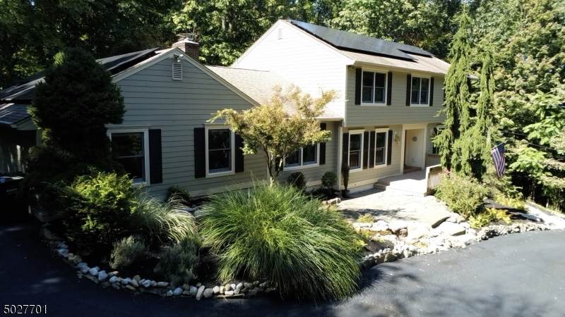 960 S Shore Dr - Photo 1