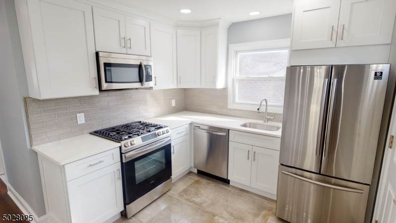 29 Peru Rd - Photo 1