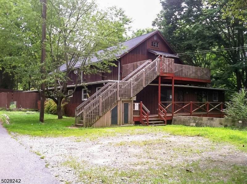 1 Walnut Dr - Photo 1