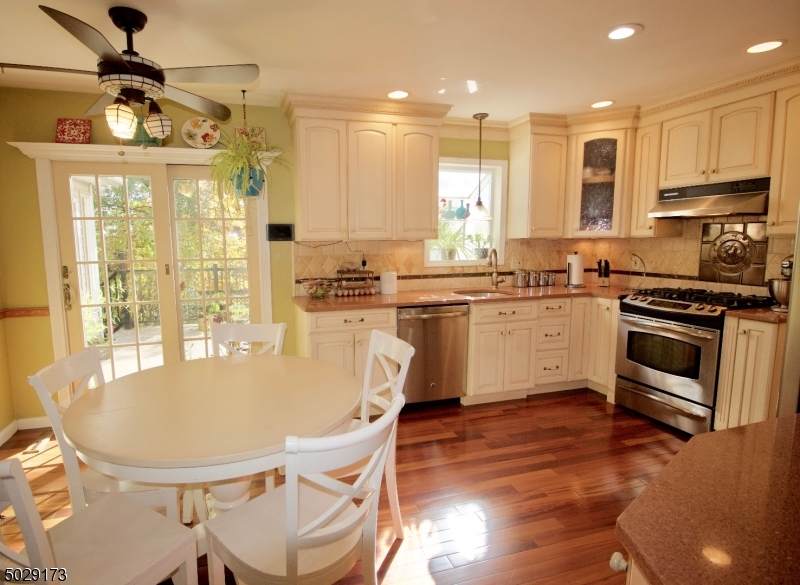 1770 Cedarcrest Rd - Photo 1
