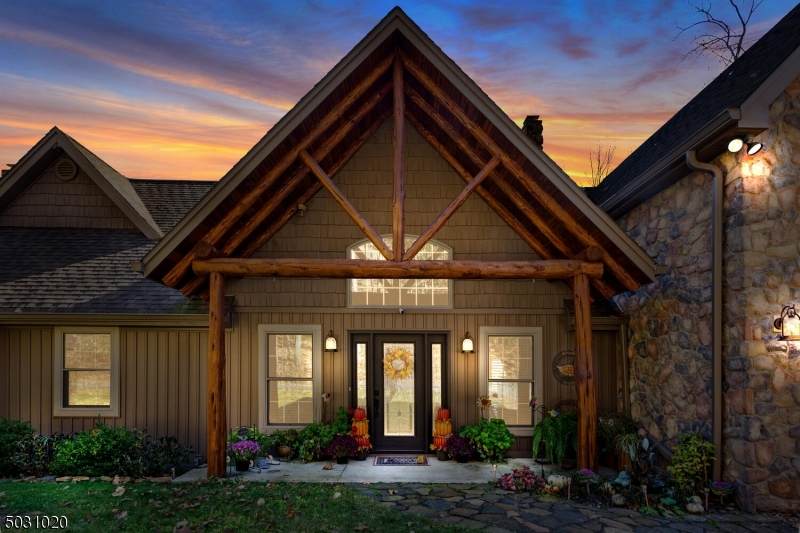 105 Woods Rd - Photo 1