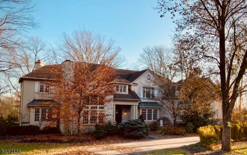 20 Dogwood Dr - Photo 1