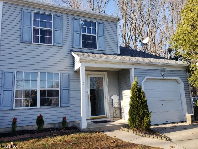 5 Woodhaven Ct - Photo 1