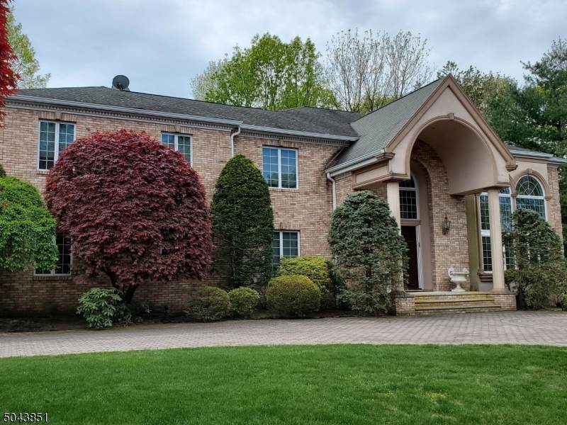 3 Ashley Pl - Photo 1