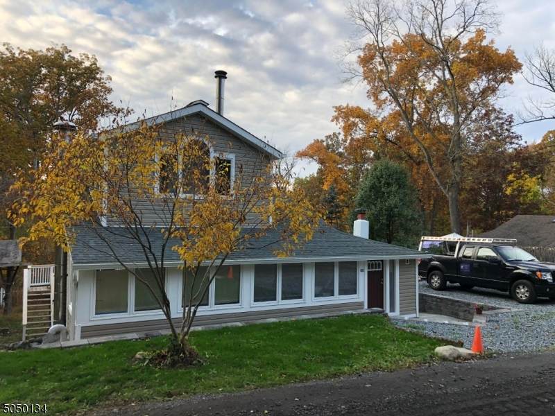 2 Oakland Ave - Photo 1