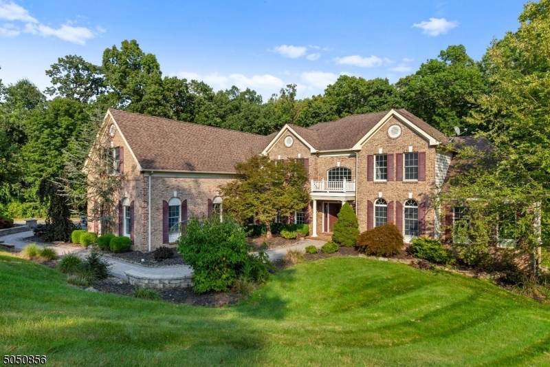 46 Morgan Dr - Photo 1