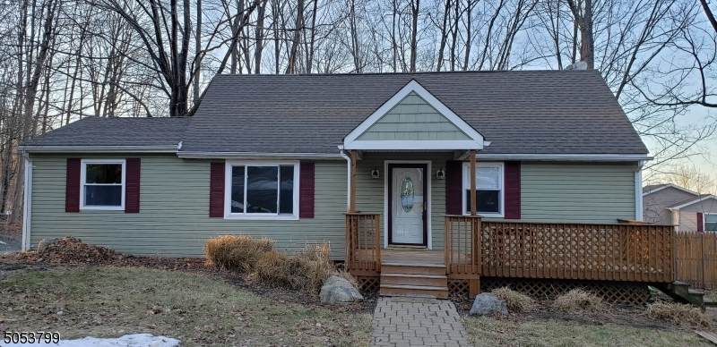 408 Buckhorn Dr - Photo 1