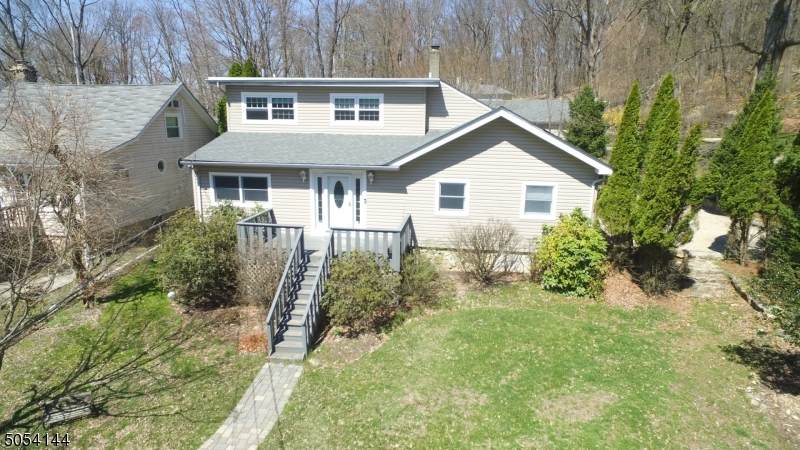 27 Goldmine Rd - Photo 1