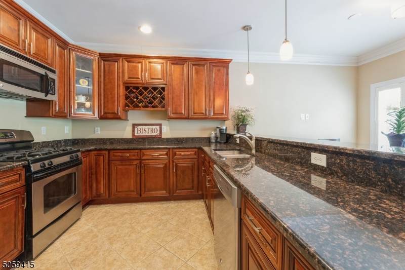 5 Halina Ln - Photo 1