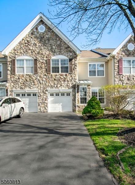 8 Raleigh Ct - Photo 1