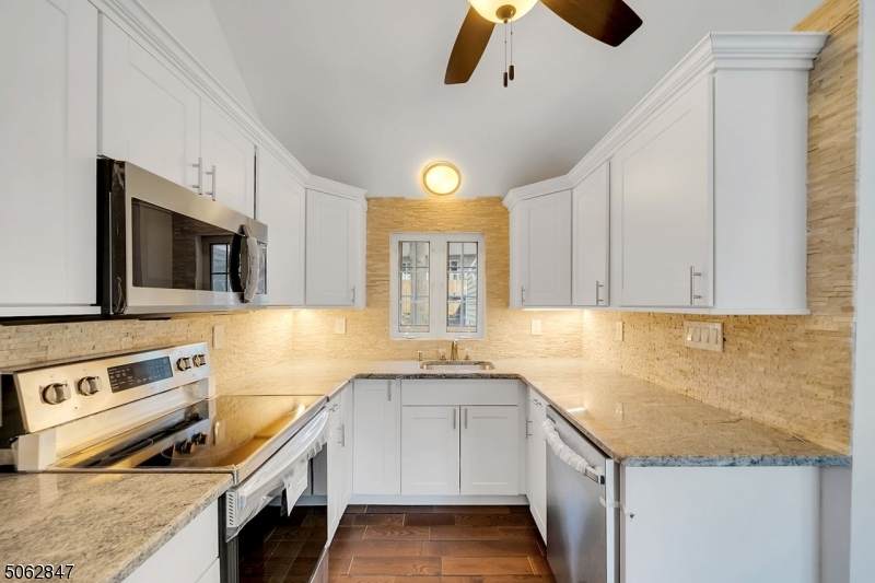 269 Wawayanda Rd - Photo 1