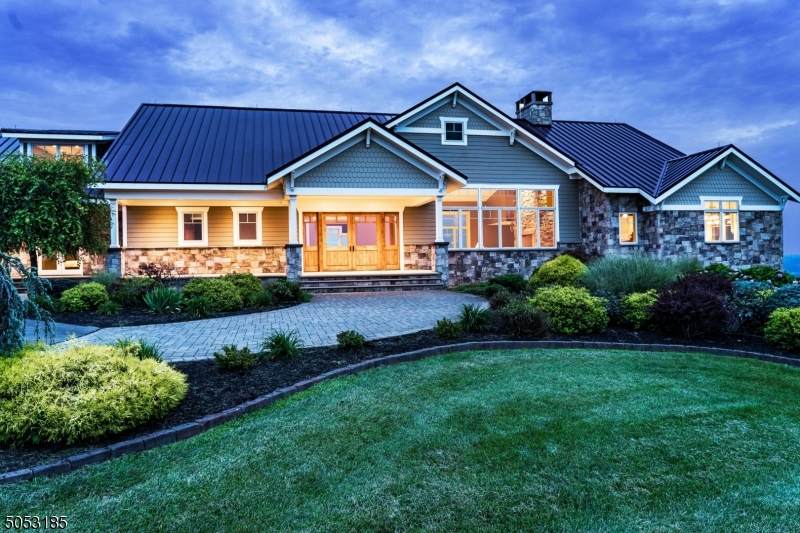 506 Mountain View Road - Photo 1