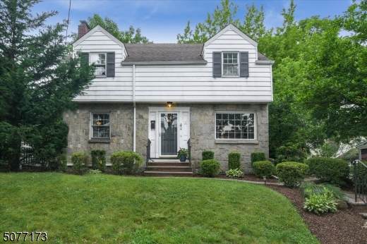 11 Lowell Ter - Photo 1