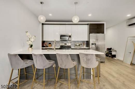 62 69th St. Unit 303 - Photo 1