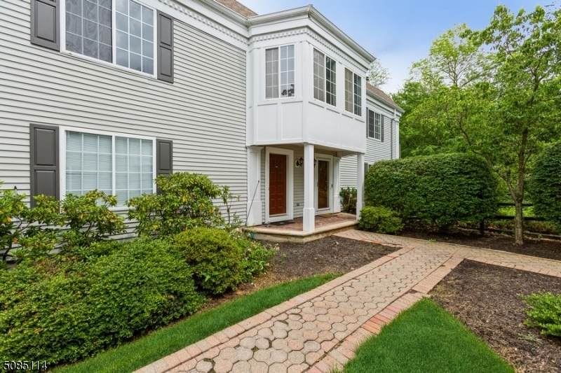 259 Riveredge Dr - Photo 1