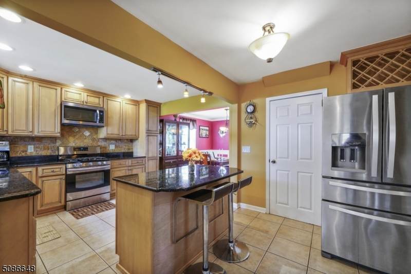410 Broadway - Photo 1