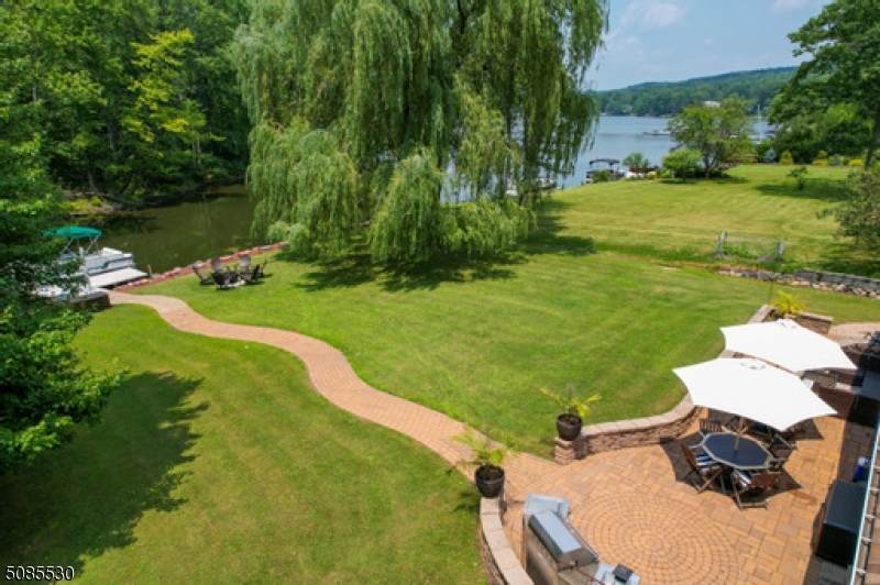 40 Juniper Rd - Photo 1
