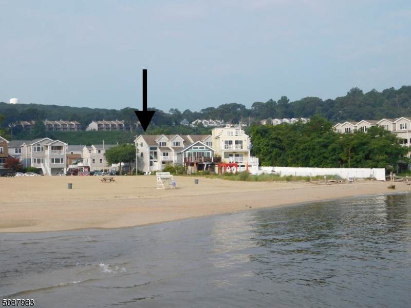 7 Beach Blvd - Photo 1