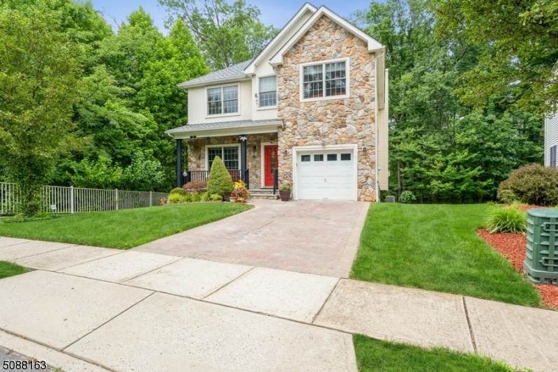 60 Melbloum Ln - Photo 1