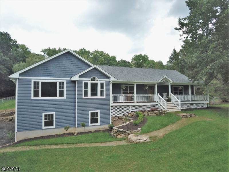 907 Dove Island Rd - Photo 1