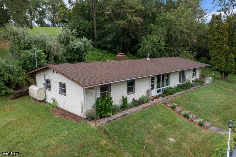 12 Valley View Ave - Photo 1