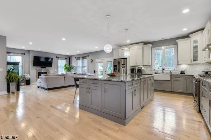 156 Pitt Rd - Photo 1