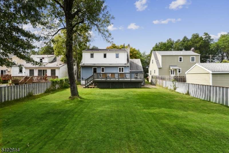 94 Beaufort Ave - Photo 1